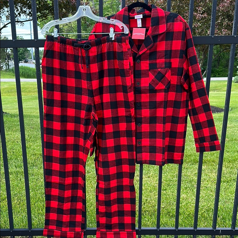 Wondershop Men’s large Red and Black Pajama Sets Buffalo Plaid